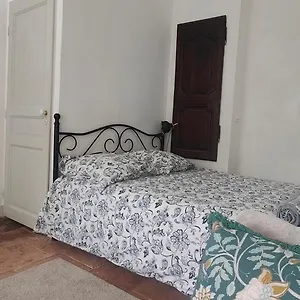 Avec Jardin A 10 Mn A Pied Du Centre Appartement