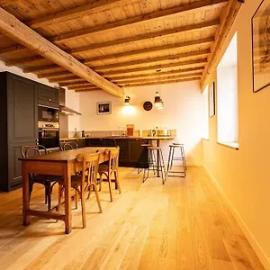 https://le-victor-hugo-valence-centre.hotels-rhonealpes.com